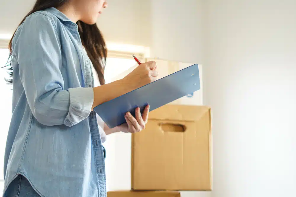 wat moet je opzeggen bij een verhuizing
